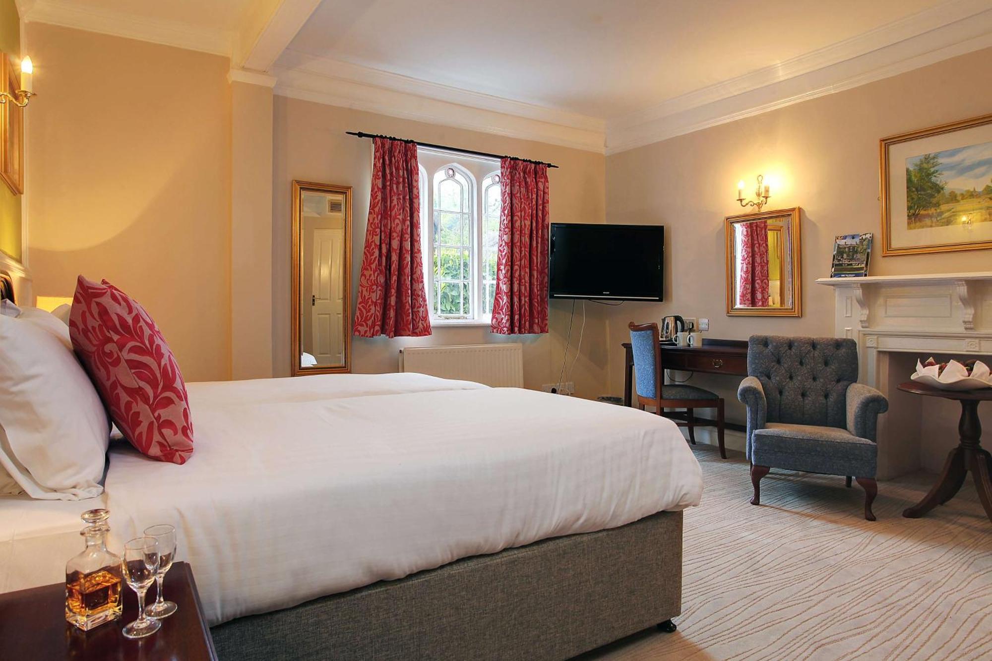 Best Western Moore Place Hotel Milton Keynes Esterno foto