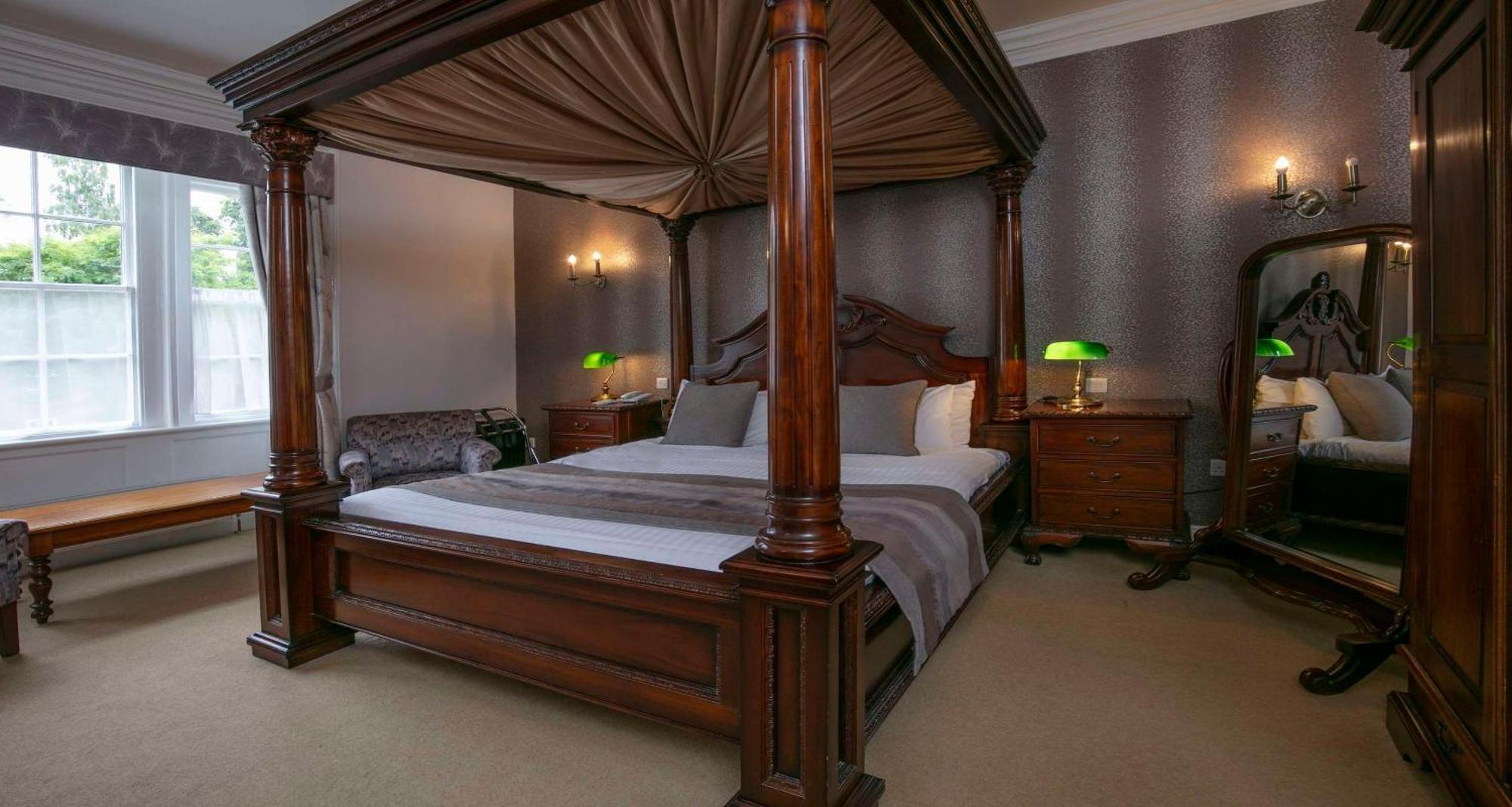 Best Western Moore Place Hotel Milton Keynes Esterno foto